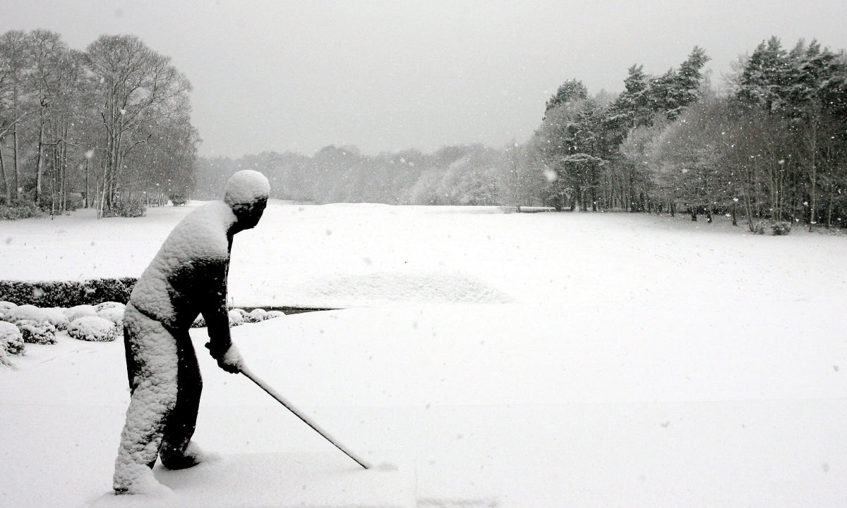 En kall dag på golfklubben - Warmly